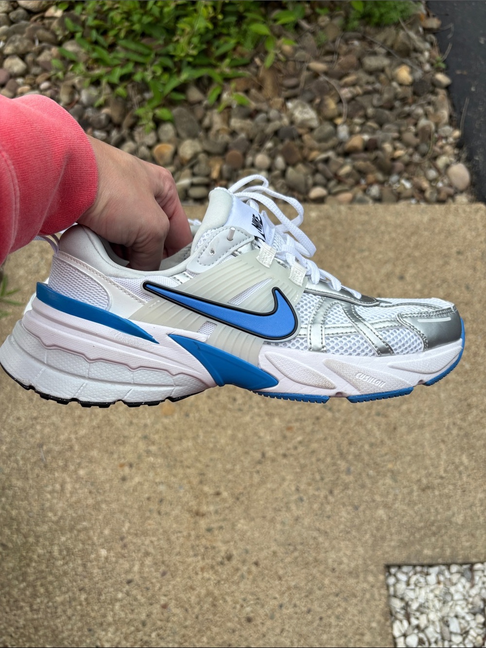 Women’s Nike V2K Run
